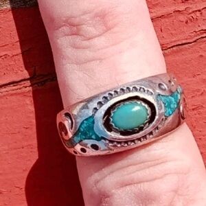 Circle JW Turquoise and Inlaid Coral Ring